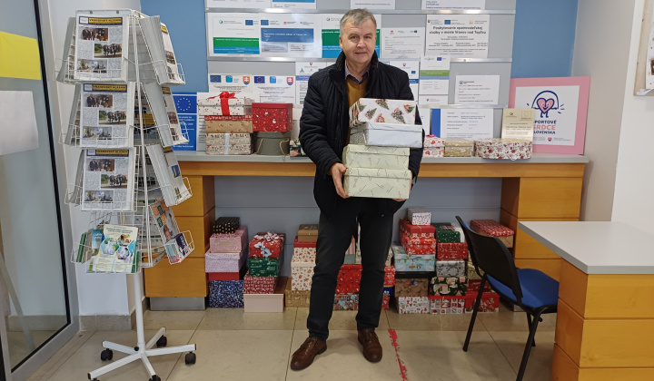 Fotka - Koľko lásky sa zmestí do krabice od topánok